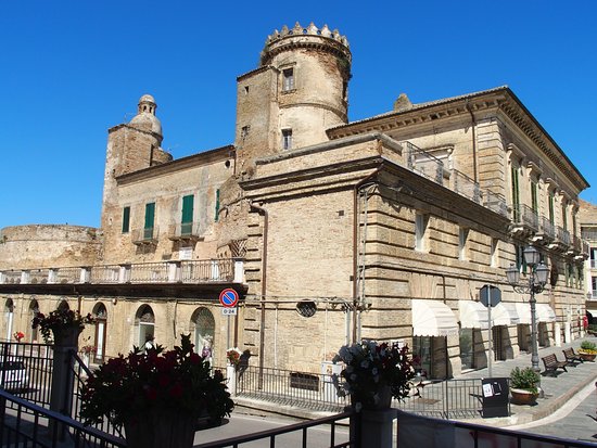 Castello Caldoresco